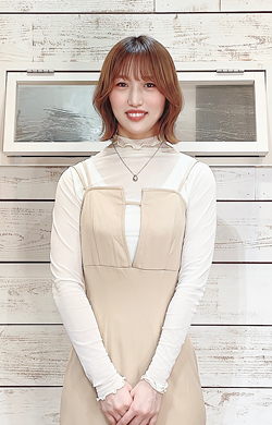 TOP STYLIST 丸山 晃穂 Maruyama Akiho